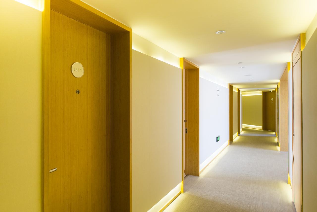 ฮั่นถิง โฮเทล เซี่ยงไฮ้ หงเฉียวแอร์พอร์ต หูชิงผิง ไฮเวย์ Hotel ภายนอก รูปภาพ