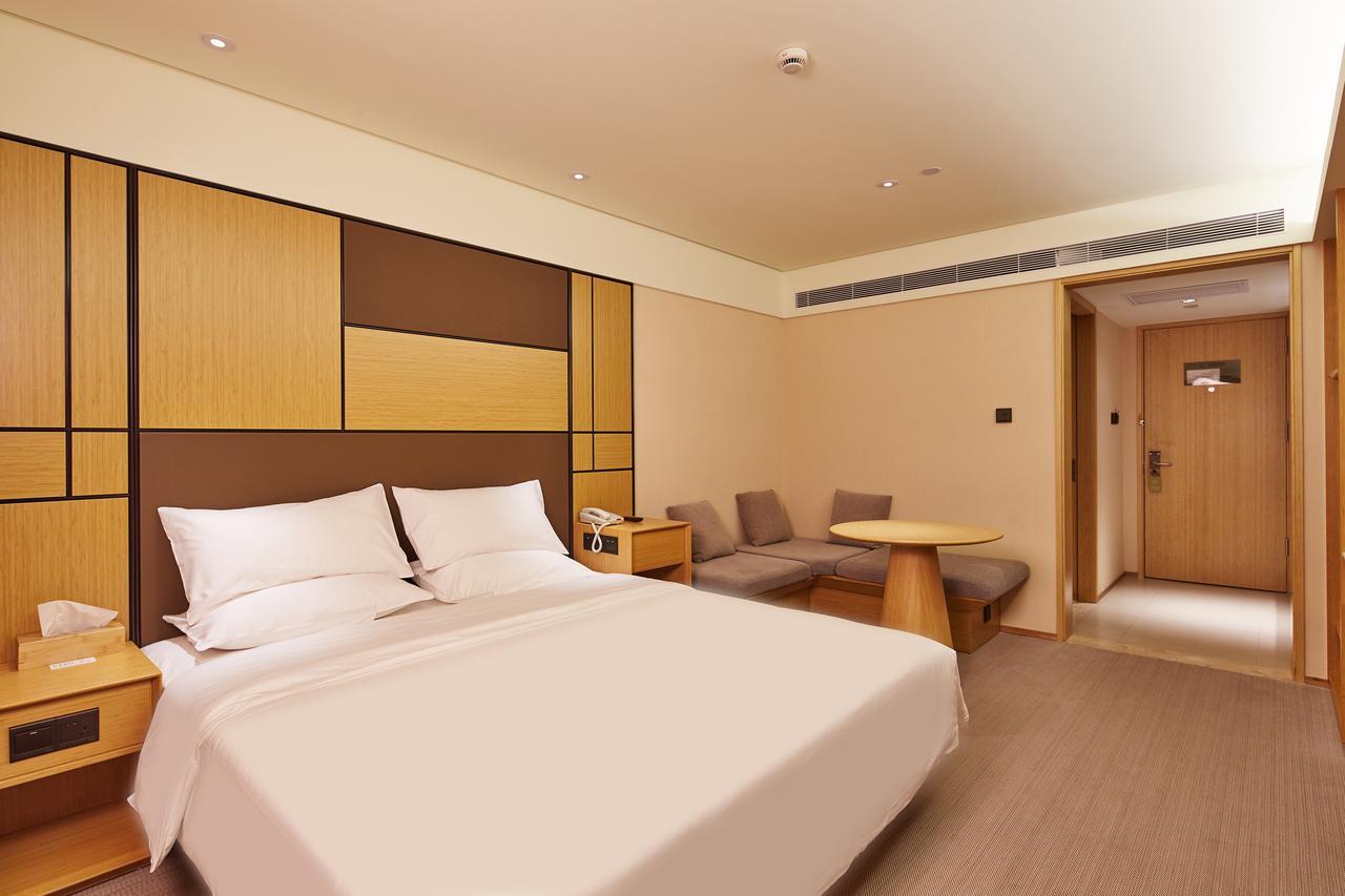 ฮั่นถิง โฮเทล เซี่ยงไฮ้ หงเฉียวแอร์พอร์ต หูชิงผิง ไฮเวย์ Hotel ภายนอก รูปภาพ