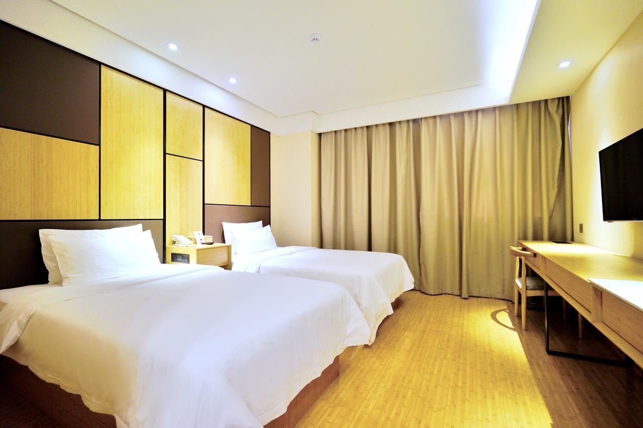 ฮั่นถิง โฮเทล เซี่ยงไฮ้ หงเฉียวแอร์พอร์ต หูชิงผิง ไฮเวย์ Hotel ภายนอก รูปภาพ